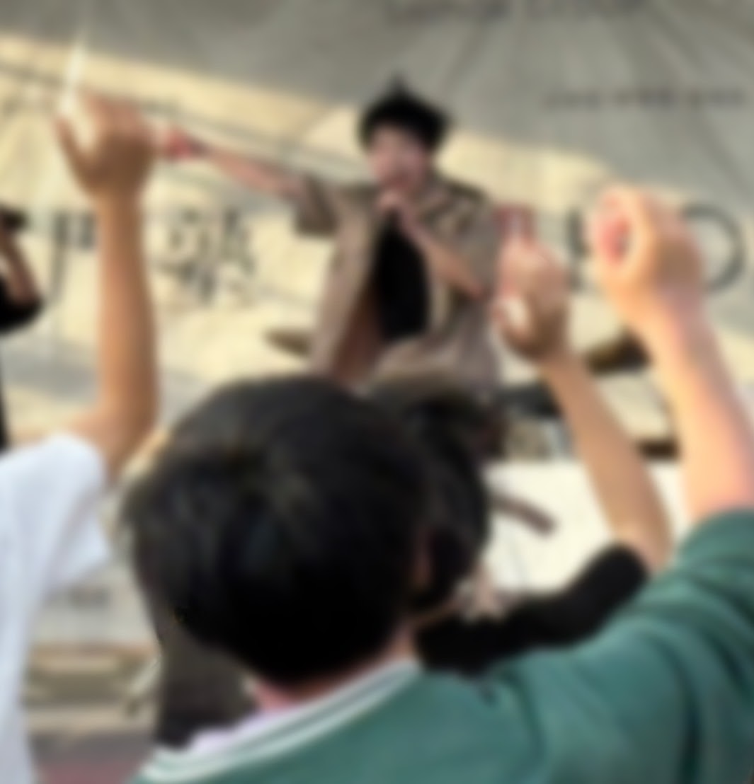 昼のステージ企画の様子